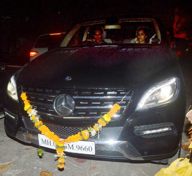 Shraddha Kapoor Mercedes ML suv