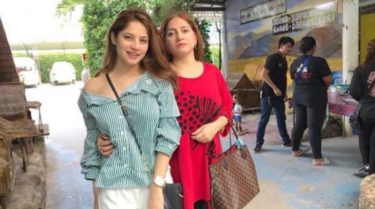 neelam muneer & Tania Muneer Khan