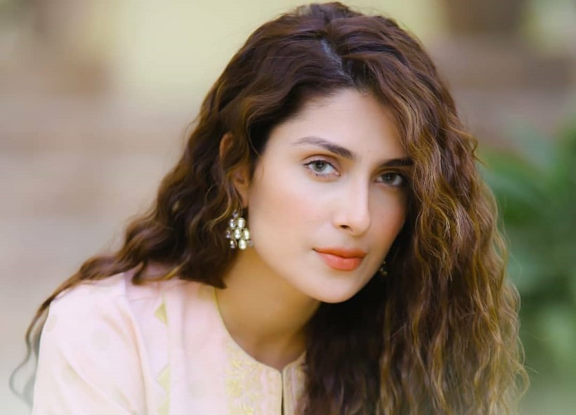 Ayeza Khan