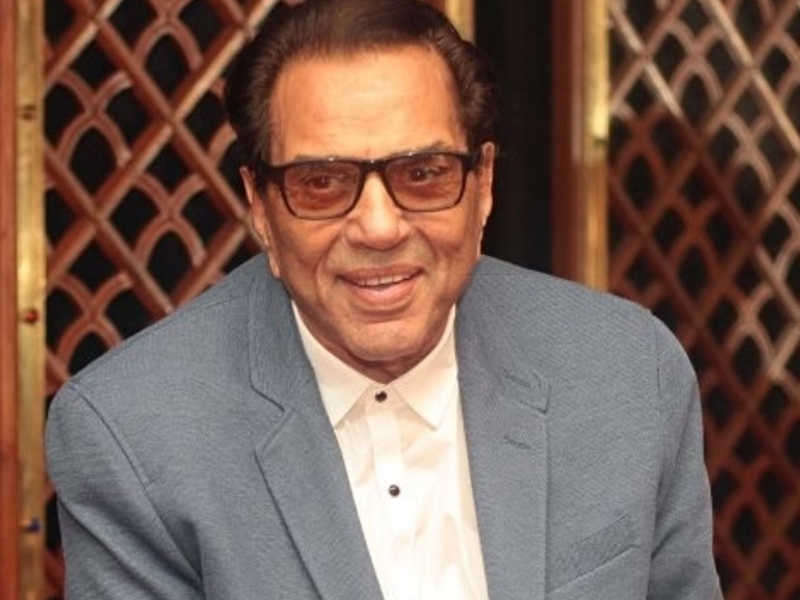 Sunny deol father Dharmendra
